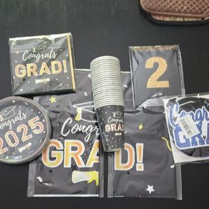 Graduation Party Supplies Set - Black and Gold